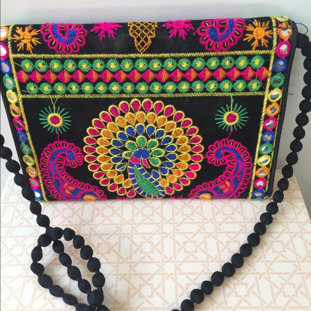 Bags - Picture 9 of 15